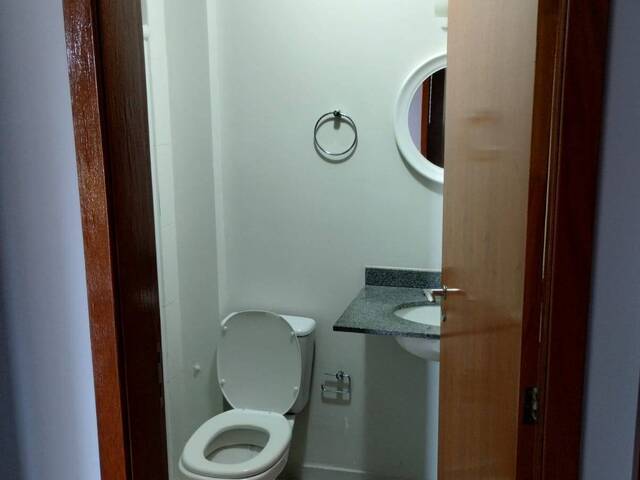 #83 - Apartamento para Venda em Maringá - PR - 3