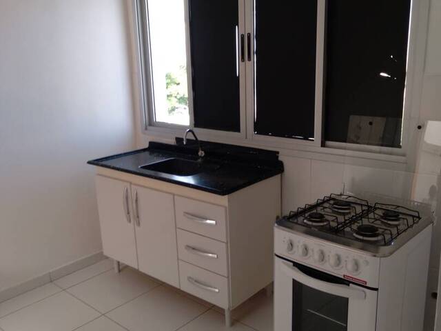 #87 - Apartamento para Venda em Maringá - PR - 1