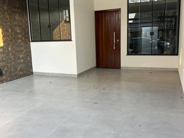 #88 - Casa para Venda em Maringá - PR - 2