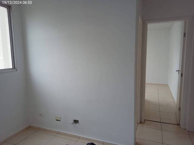 #91 - Apartamento para Venda em Maringá - PR - 3