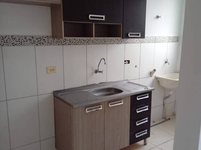 Apartamento para Venda em Maringá - 5